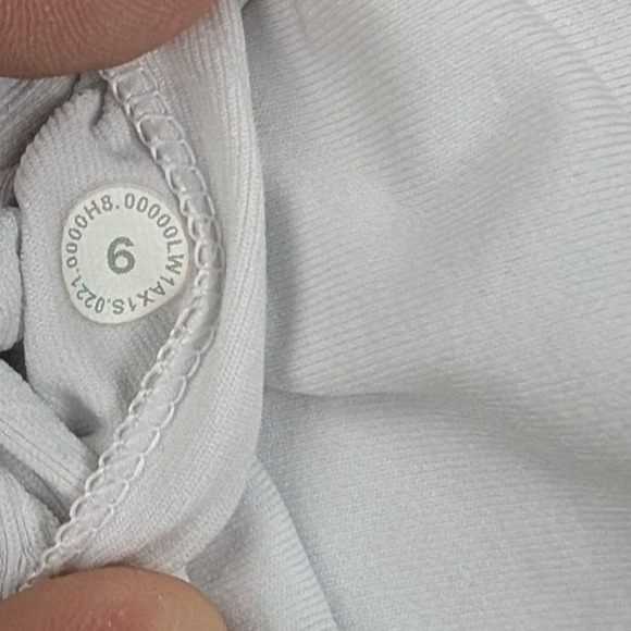 Lululemon Ebb To Street Tank Womens 6 White Athletic Racerback RIbbed Gym - Picture 5 of 6